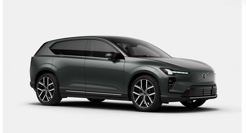 Volvo EX60 (2026)  P10 AWD Electric Ultra - fotka 5 z 13