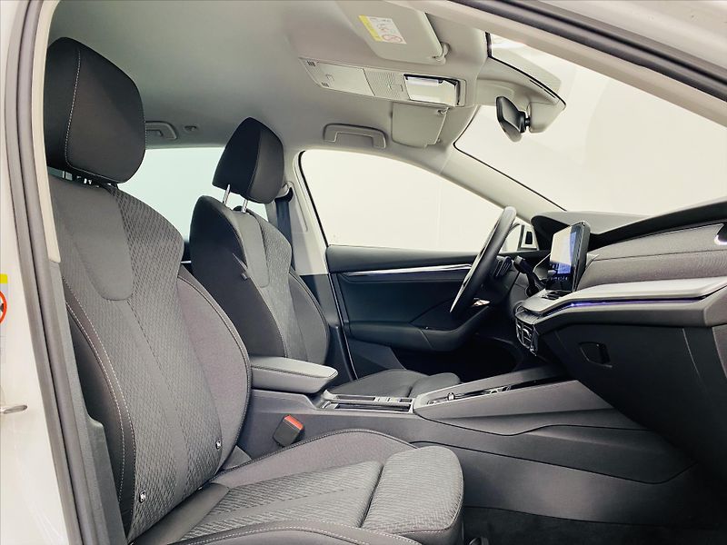Škoda Octavia 2,0 TDI 110kW DSG Style Plus - fotka 8 z 30