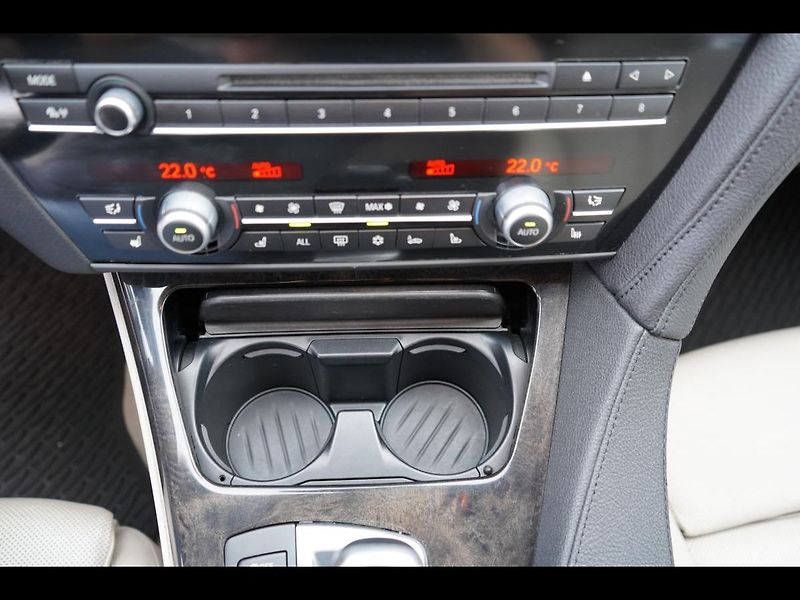 BMW Řada 6 650i xDrive, cabrio, 405PS - fotka 51 z 69