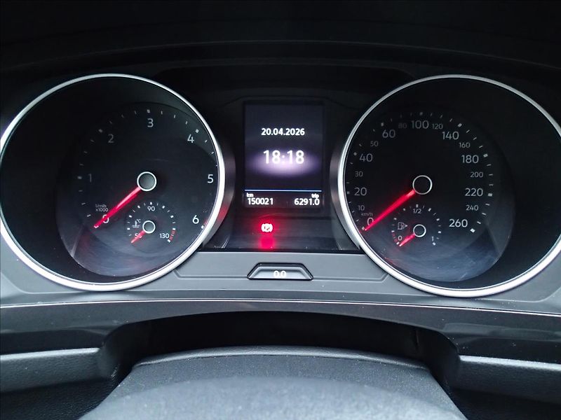 Volkswagen Tiguan 2,0 ČR, 4x4, Tažné - fotka 30 z 73