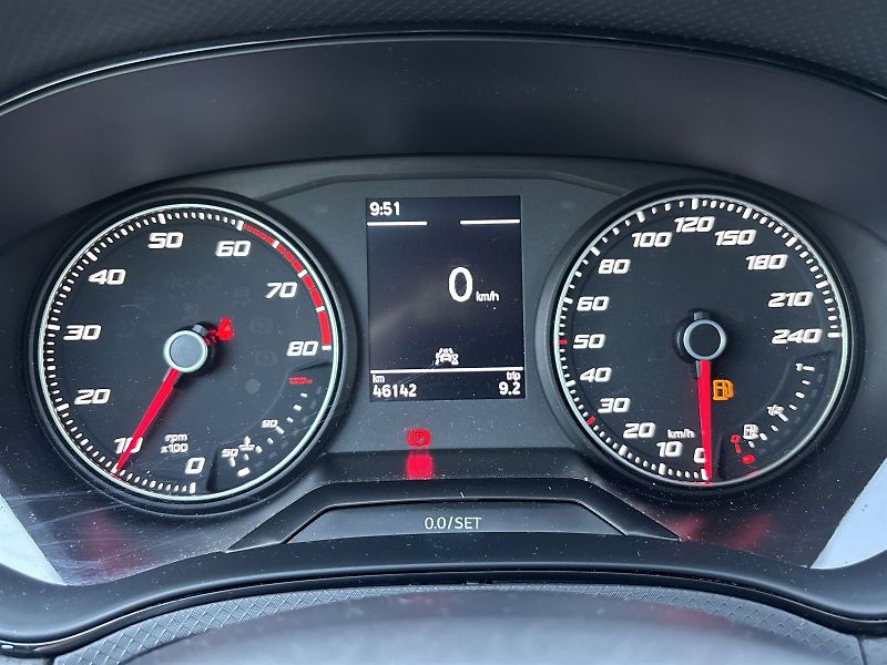 Seat Arona (2022) 1.0 TSI Style - fotka 6 z 27