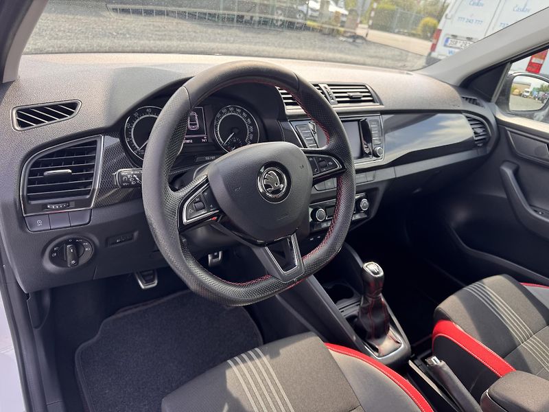 Škoda Fabia III MONTE CARLO, 1.0 TSi, 70kW - fotka 9 z 18