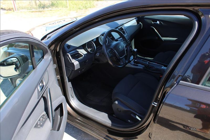 Peugeot 508 2,0 HDi  AUTOMAT,DIG.KLIMA,DPH - fotka 9 z 32