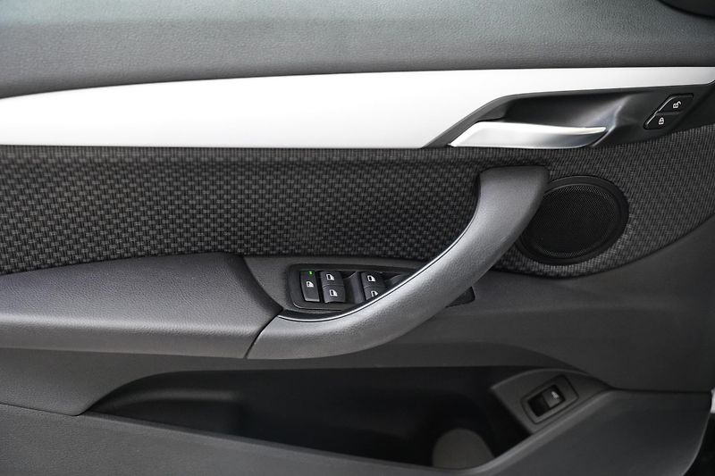 BMW X1 - fotka 12 z 26