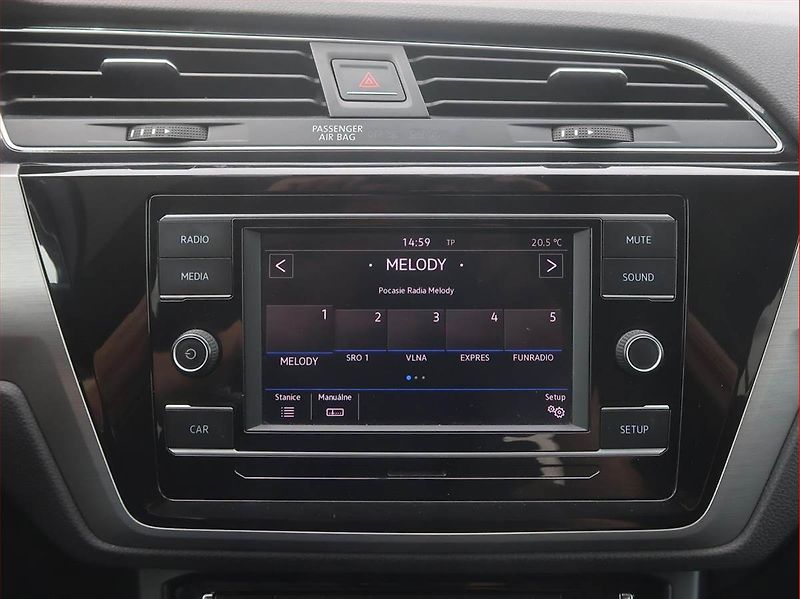 Volkswagen Touran (2017) 1.4 TSI, Tempomat - fotka 15 z 16
