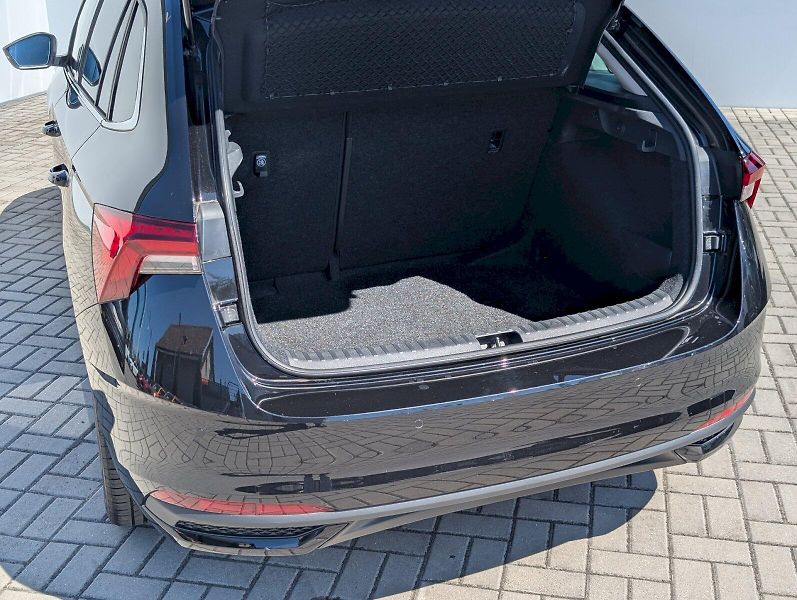 Škoda Scala (2025) 1,0 TSI / 85 kW Top Selection - fotka 11 z 30