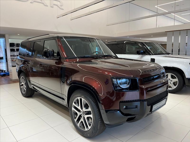 Land Rover Defender (2025) 3,0 130 X-Dynamic SE D350 AWD - fotka 2 z 19