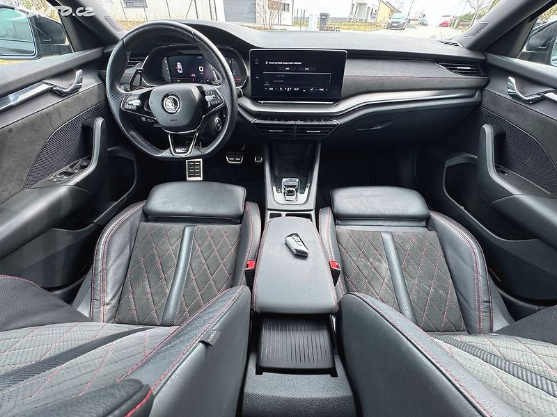 Škoda Octavia VRS 180 kW sport. výfuk - fotka 19 z 42