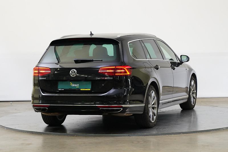 Volkswagen Passat - fotka 2 z 25