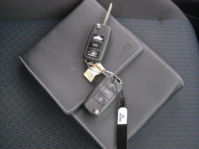 Volkswagen Caddy 2,0   TDI TEMPOMAT - fotka 23 z 26