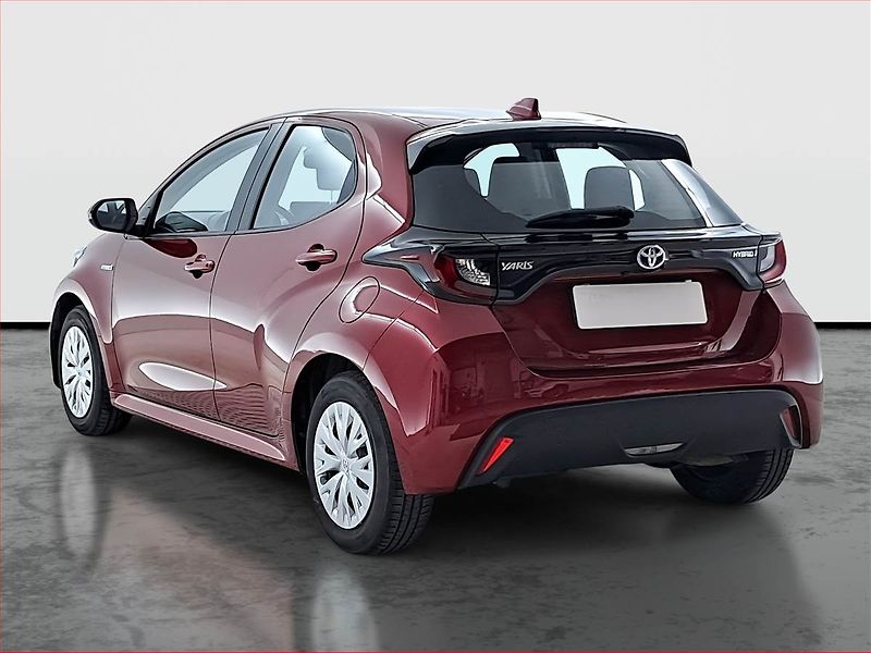 Toyota Yaris (2021) 1.5 VVT-i Hybrid, Automat - fotka 4 z 18