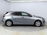 Kia Ceed (2019) Gold 1.4 T-GDI, Automat - náhled 6