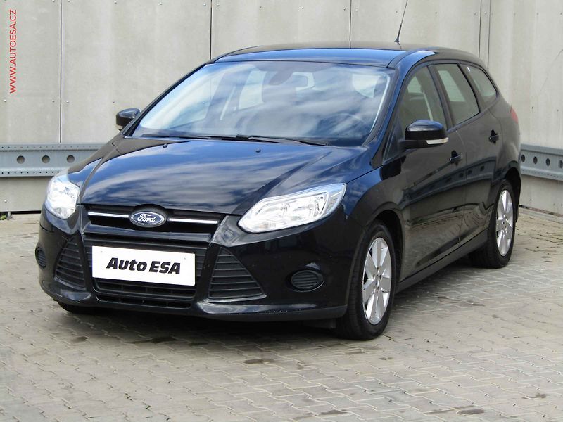 Ford Focus (2012) 1.6 TDCi, 1.maj, AC, temp - fotka 3 z 20