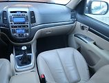 Hyundai Santa Fe (2010) 2.2 CRDi, 4X4, 7 míst - náhled 8