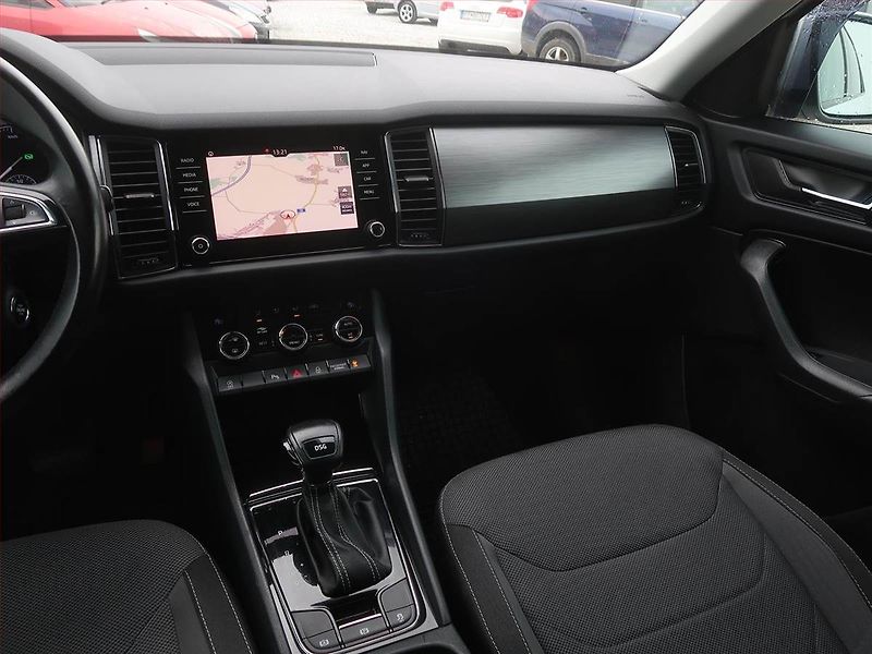 Škoda Kodiaq (2018) 2.0 TDI, Automat, Navi - fotka 8 z 17