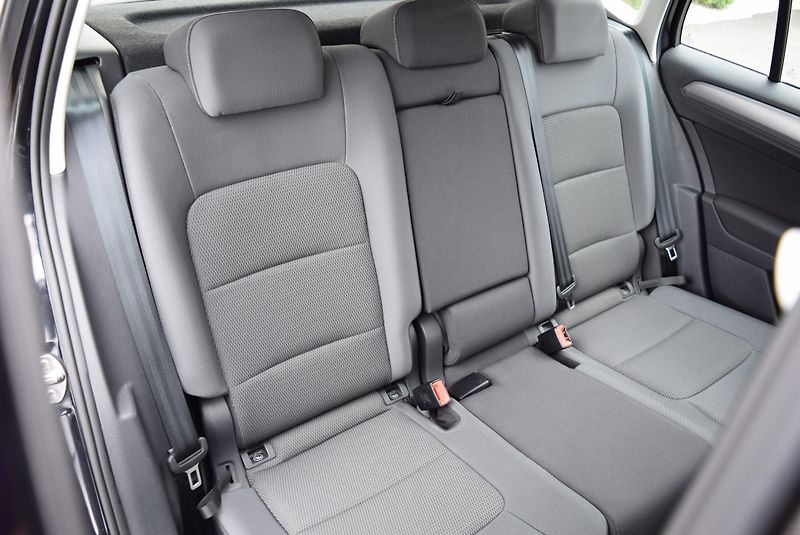 Volkswagen Golf Sportsvan (2016) 1.4TSI 92kw CLBMT TAŽNÉ NAVI  - fotka 37 z 50