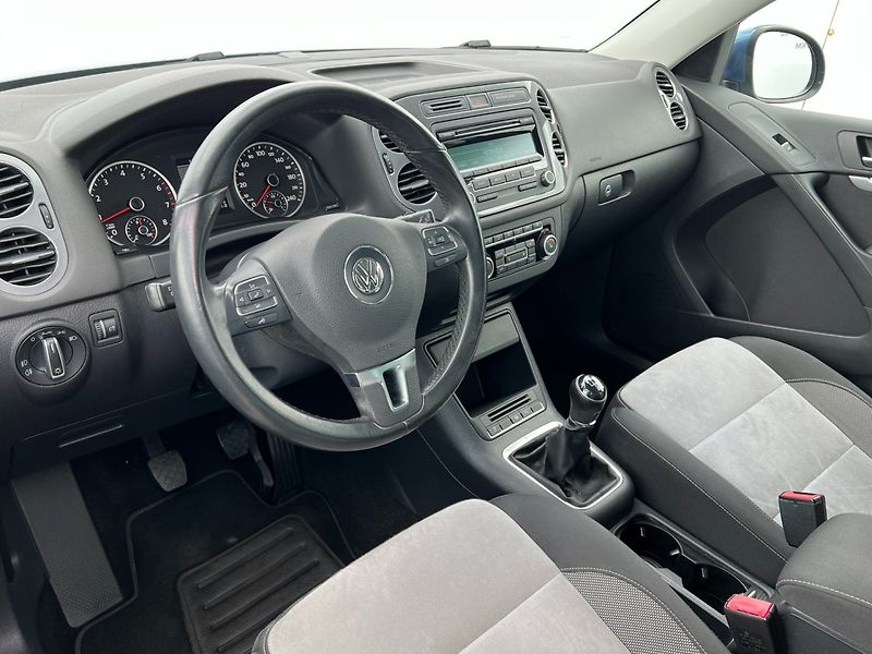 Volkswagen Tiguan (2012) 1.4TSi Sport & Style 4Motion - fotka 12 z 34