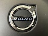 Volvo XC60 B4 FWD Momentum PRO AT8 - náhled 47