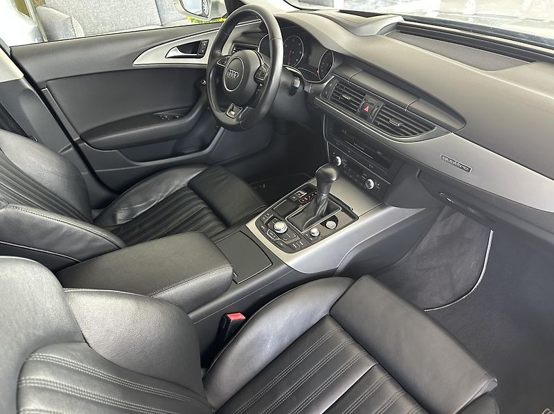 Audi A6 (2012) - fotka 22 z 36