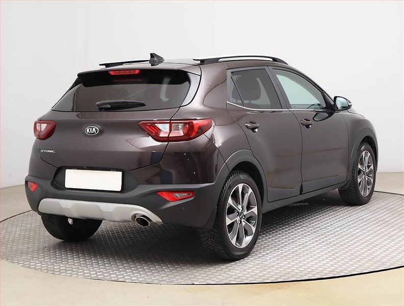 Kia Stonic (2020) 1.4 CVVT, Serv.kniha, Kůže - fotka 5 z 20
