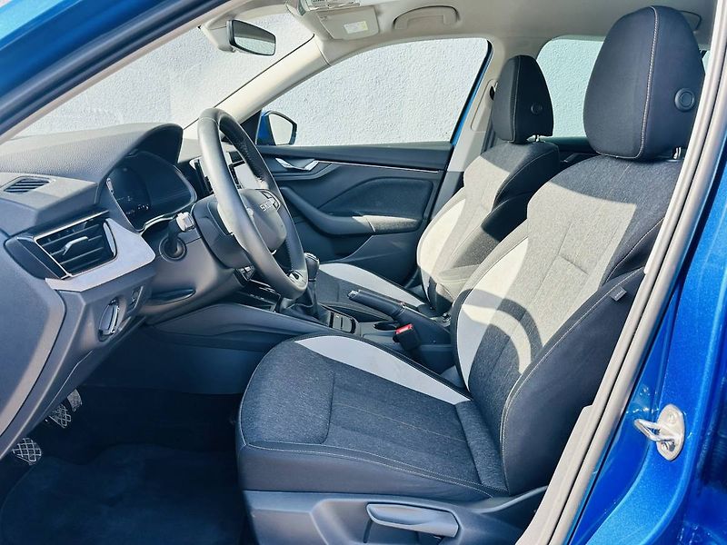 Škoda Kamiq Top Selection 1,0 TSI 85kW MT6 - fotka 6 z 29