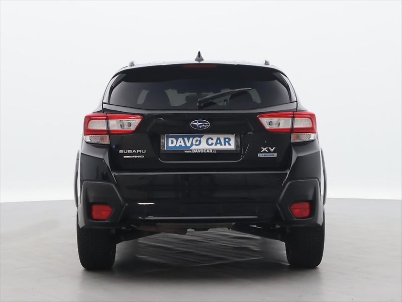 Subaru XV 2,0 e-Boxer 110kW Active Klima - fotka 6 z 38