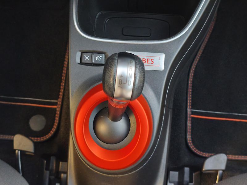 Renault Twingo 2021 ZE VIBES  - fotka 14 z 31