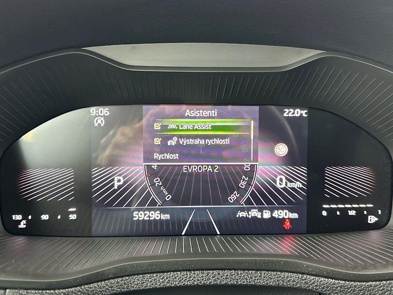 Škoda Karoq (2024) DSG 1.5TSI 110kW Selection Fre - fotka 10 z 28