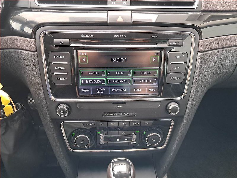 Škoda Superb (2013) Laurin&Klement 2.0 TDI - fotka 12 z 18