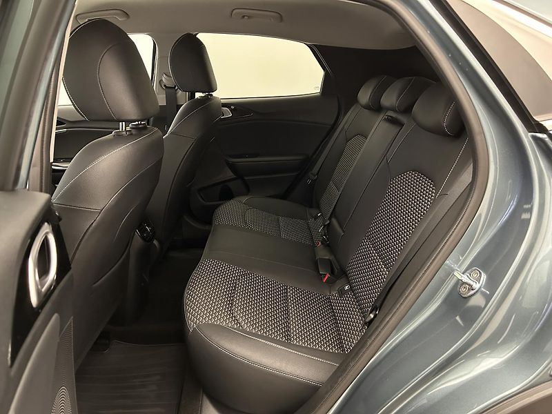 Kia XCeed 1.5 T-GDi TOP (2021) - fotka 17 z 23