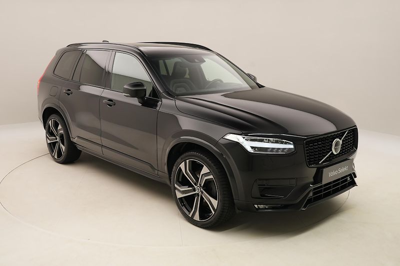 Volvo XC90 B5 AWD R-DESIGN AUT REZERVACE - fotka 17 z 52