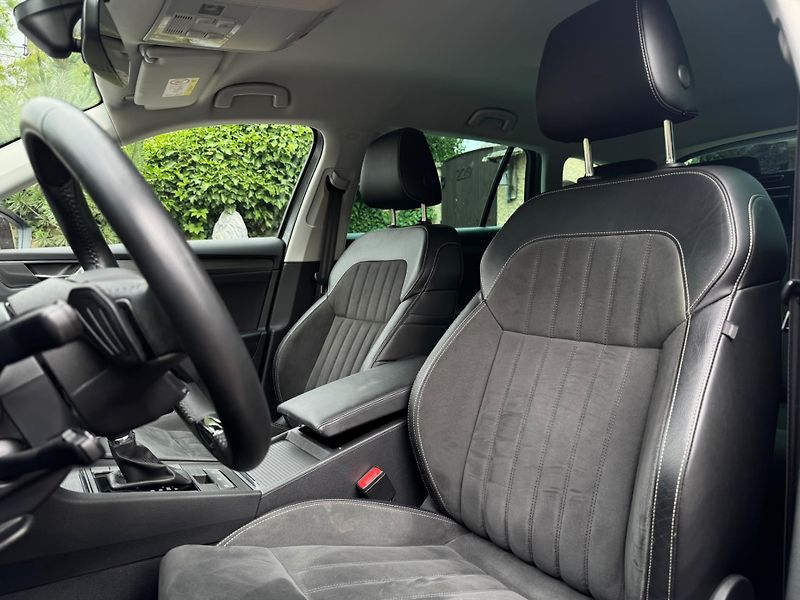 Škoda Superb 2.0 STYLE 1.MAJ ČR DPH KŮŽE - fotka 15 z 26