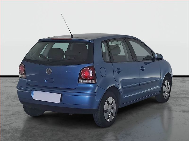 Volkswagen Polo (2008) 1.2, servisované - fotka 5 z 15