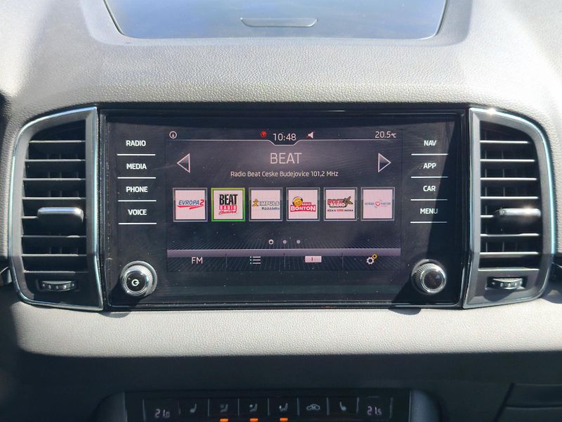 Škoda Karoq 2018 ČR 1.6 TDI DSG STYLE  - fotka 12 z 34