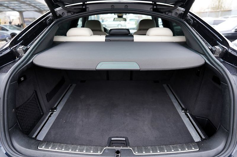 BMW X6 M50d xDrive/280 KW/20/B&O/ČR - fotka 12 z 48