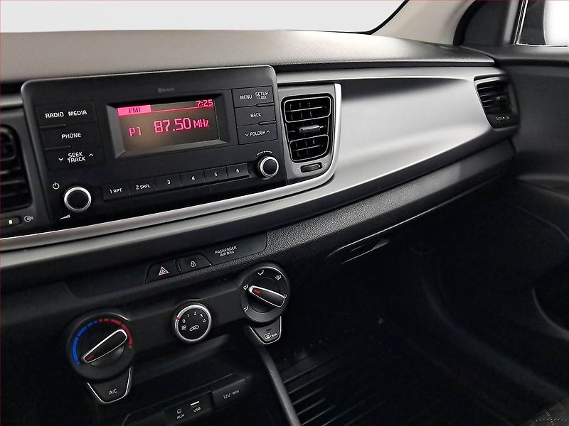 Kia Rio (2017) 1.25 CVVT, Serv.kniha - fotka 12 z 17