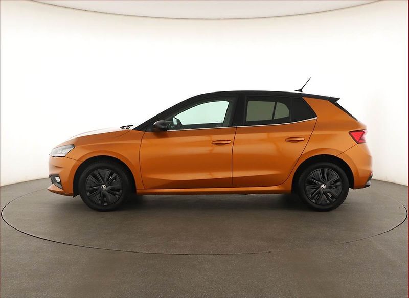 Škoda Fabia (2022) 1.0 TSI, Automat, Tempomat - fotka 3 z 20