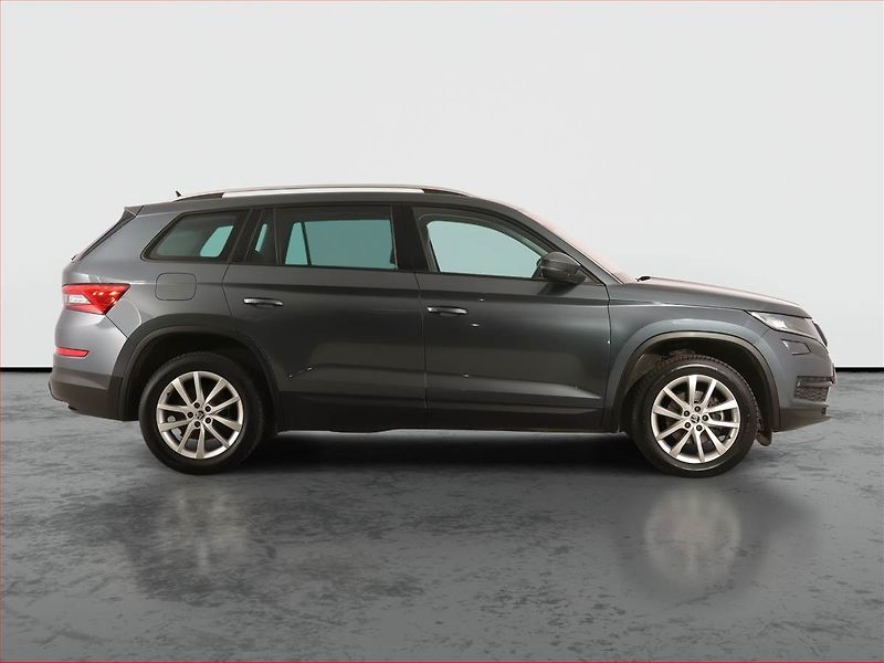 Škoda Kodiaq (2021) 1.5 TSI, digi klima - fotka 6 z 25