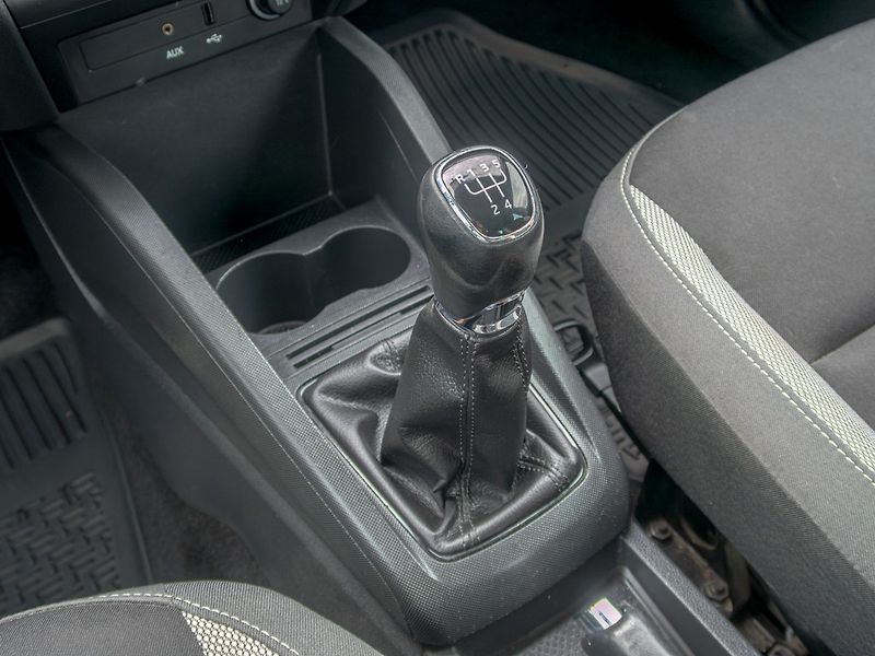 Škoda Fabia (2016) 1.2TSI 66KW – NOVÉ V ČR - fotka 23 z 42