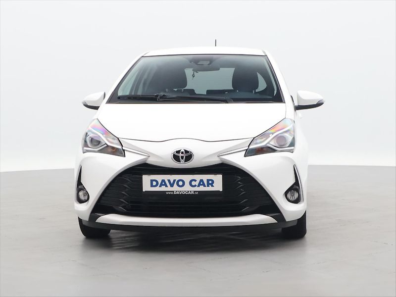 Toyota Yaris 1,5 VVT-iE 82kW Active Trend C - fotka 2 z 38