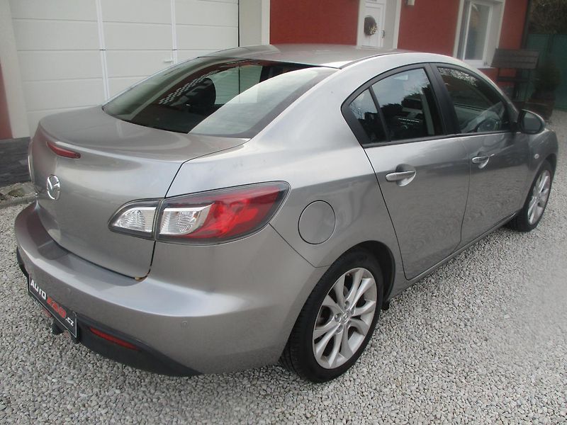 Mazda 3 1.6i KLIMA TAŽNÉ +SADA KOL - fotka 3 z 32