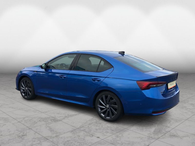 Škoda Octavia 1.5 TSi SPORTLINE - fotka 8 z 30