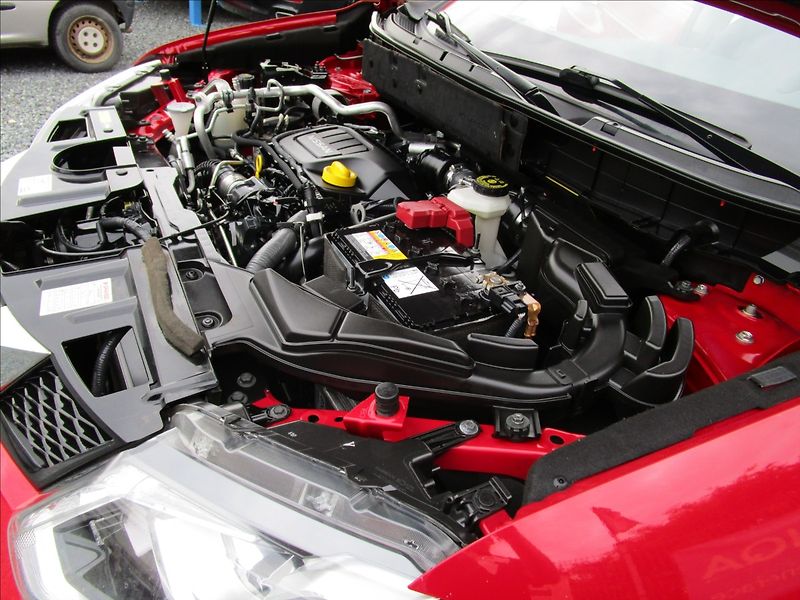 Nissan X-Trail 1.6dCi 96kW 4x4 Tekna, 1.maj. - fotka 75 z 78