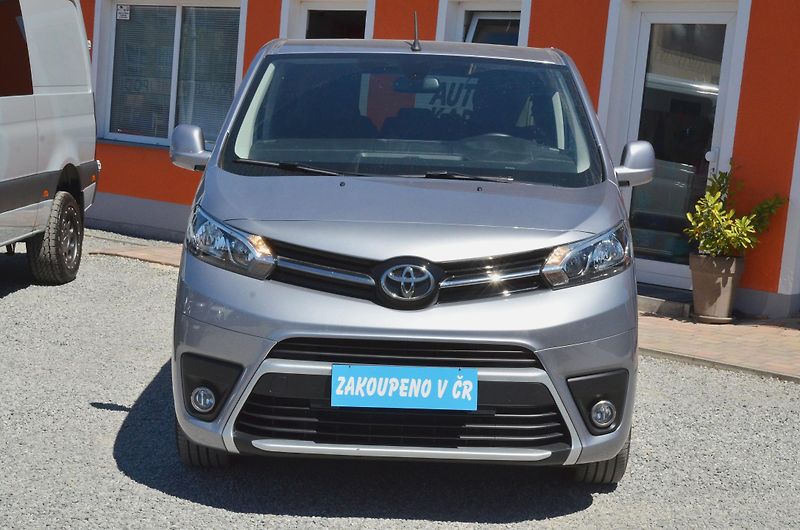 Toyota ProAce Verso (2024) 2.0 D 130kW 8AT / ČR / 8 MÍST - fotka 2 z 32