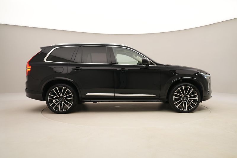 Volvo XC90 T8 AWD RECHARGE ULTRA BRIGHT - fotka 18 z 72
