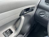 Volkswagen Caddy (2010) 1.9 TDI, Nová STK - náhled 18