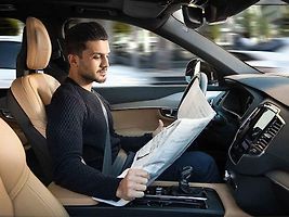 Volvo ukázalo, jak bude fungovat autonomní jízda v XC90.