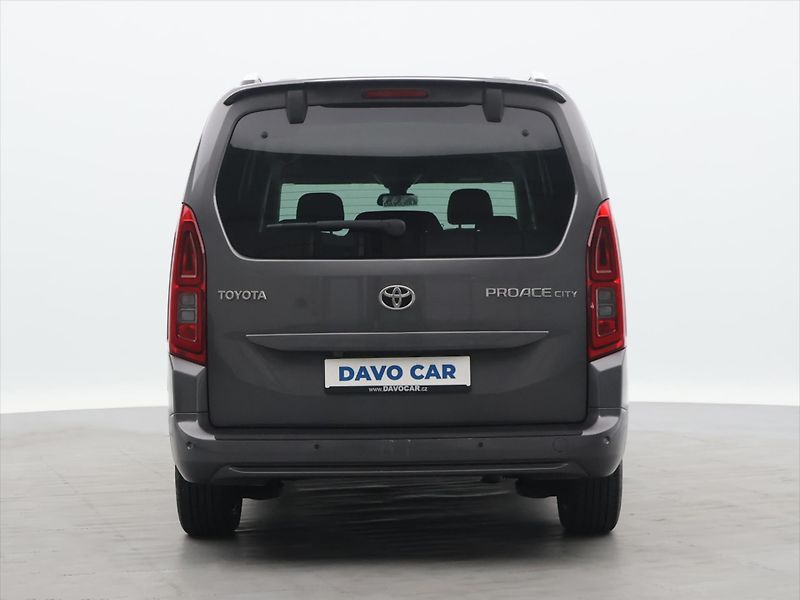 Toyota ProAce City Verso 1,5 D-4D 96kW Family L2 CZ - fotka 6 z 31