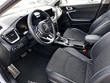 Kia Ceed (2023) 1.6PHEV,ČR,47KM DOJEZD EL - náhled 2