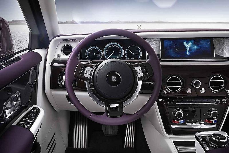 Rolls-Royce Phantom.